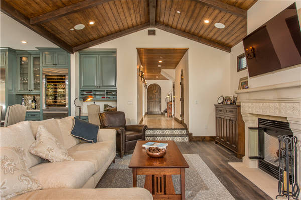 沈陽(yáng)匯錦華府130平「地中?！寡b修設(shè)計(jì)風(fēng)格案例