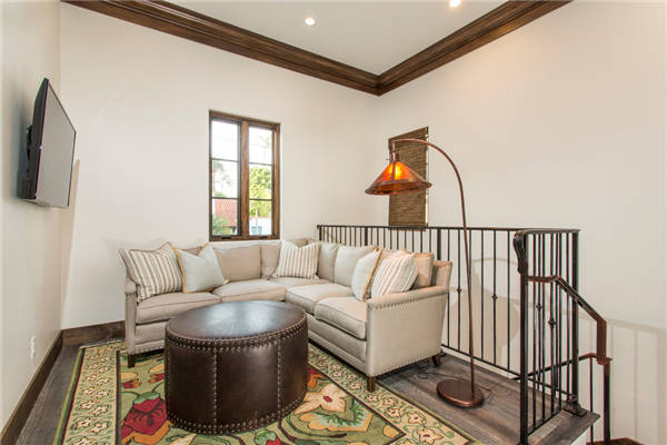 沈陽(yáng)匯錦華府130平「地中?！寡b修設(shè)計(jì)風(fēng)格案例