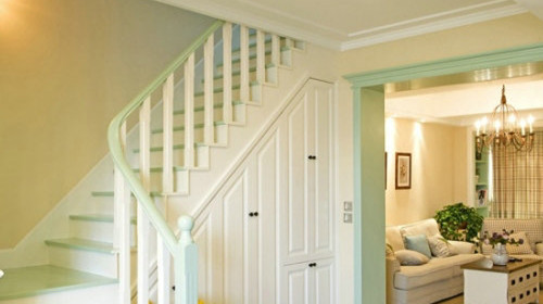 復(fù)式樓梯怎么設(shè)計節(jié)省空間？沈陽整裝家裝公司哪里專業(yè)